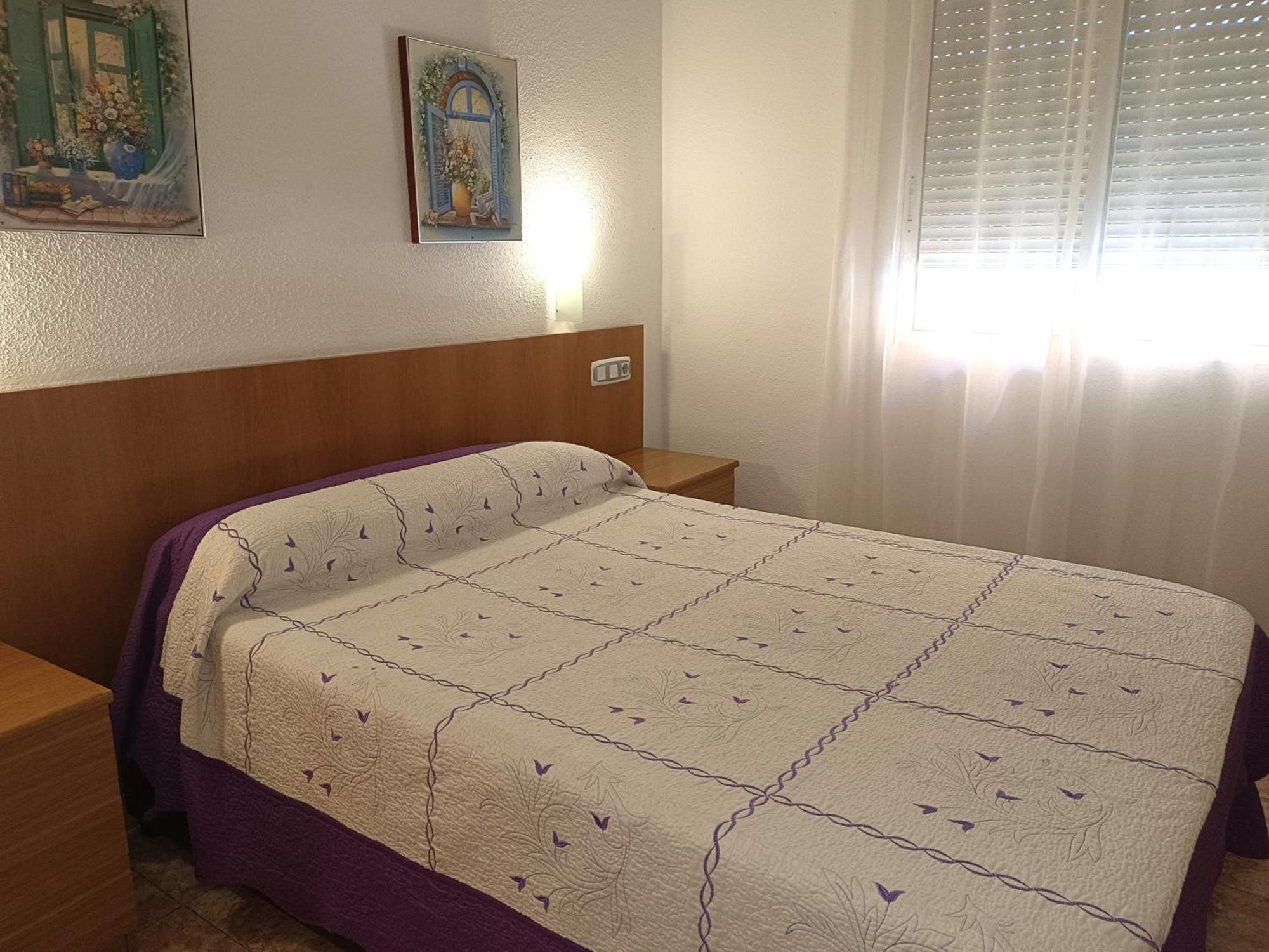 Hostal Gran Via Levante Торрев'єха Екстер'єр фото